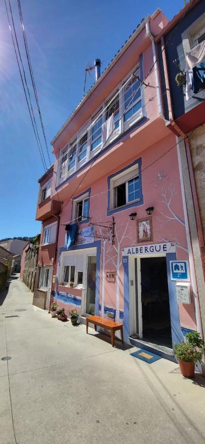 Albergue De Peregrinos La Espiral Hostel Finisterre Exterior photo